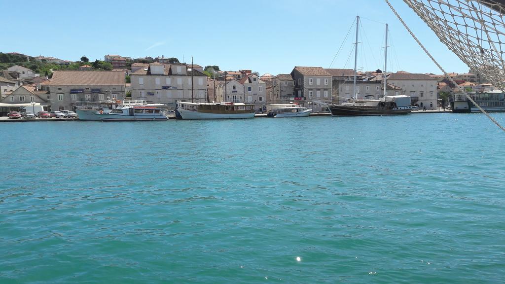 Villa Tudor Trogir Exterior photo