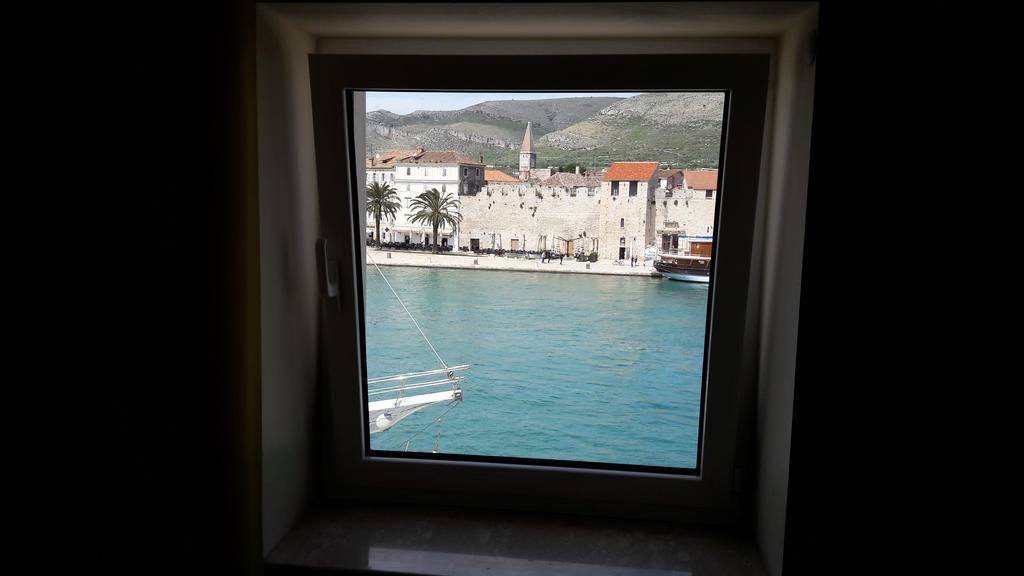 Villa Tudor Trogir Exterior photo