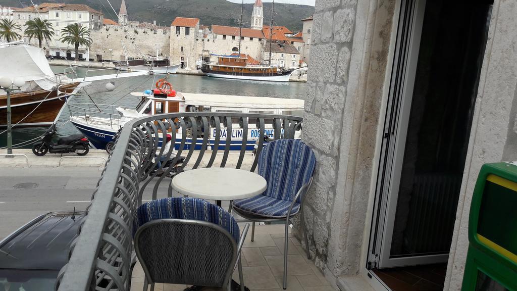 Villa Tudor Trogir Exterior photo