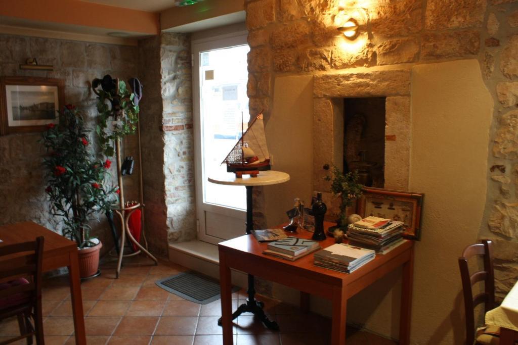 Villa Tudor Trogir Room photo