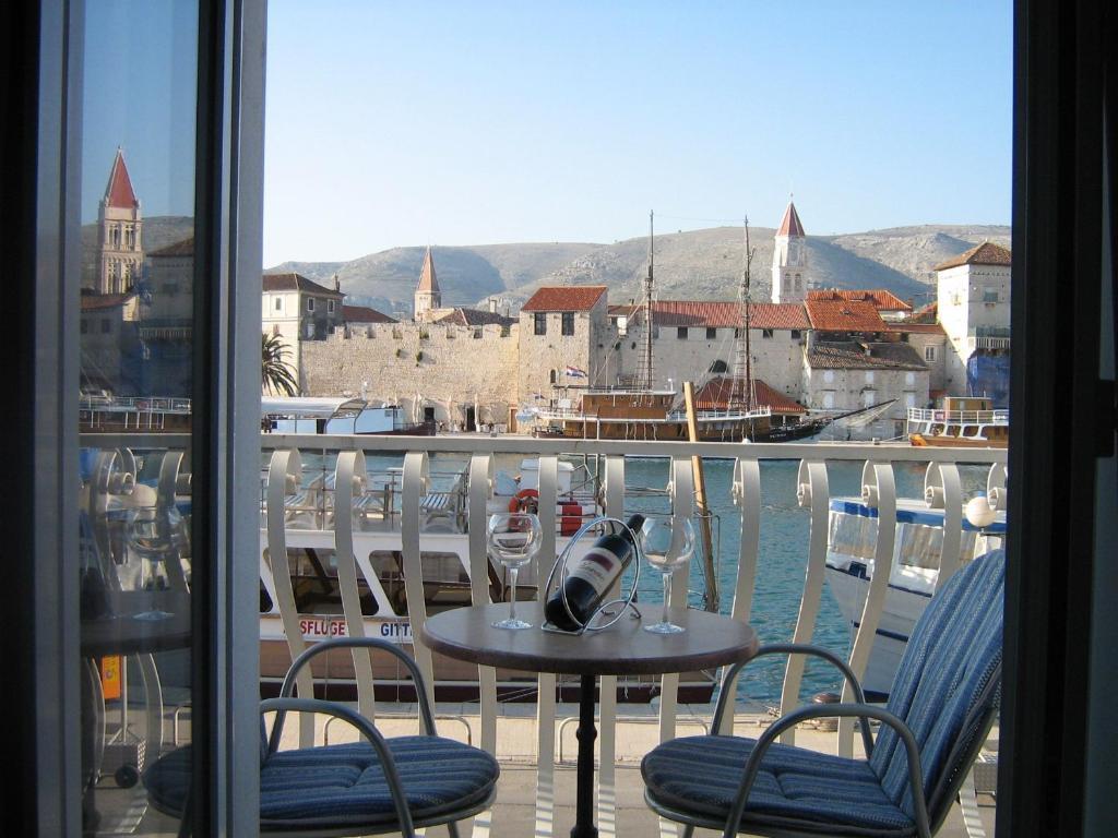 Villa Tudor Trogir Room photo